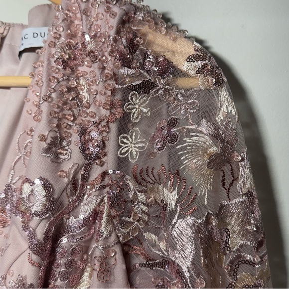 Mac Duggal Embellished V Neck Illusion Long Sleeve A Line Gown Size 10 - Picture 6 of 16